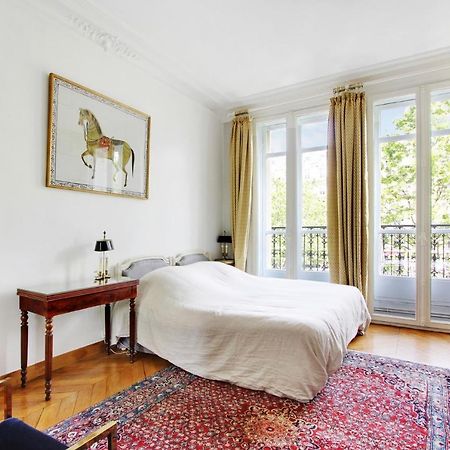 باريس Suite Junior Avec Balcon Et Vue Sur Arc De Triomphe المظهر الخارجي الصورة